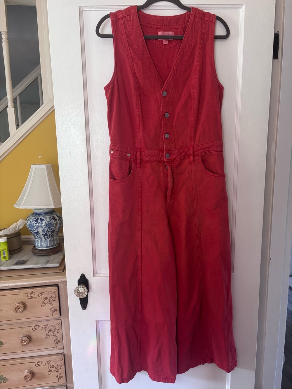 Universal Thread Women’s Red Sleeveless Jumpsuit